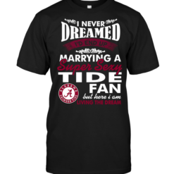 I Never Dreamed I'D End Up Marrying A Super Sexy Tide Fan